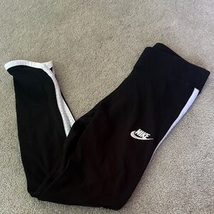 Nike Black legging with White Stripe and Embroidered Logo size XS!